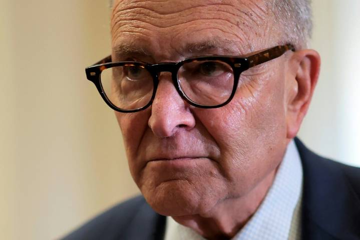 Trump anuncia que firmó una ley para hacer públicos los archivos del caso Epstein