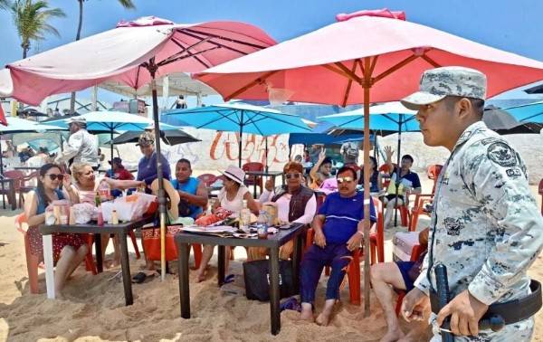 Espanta inseguridad a turistas y 'shoppers'