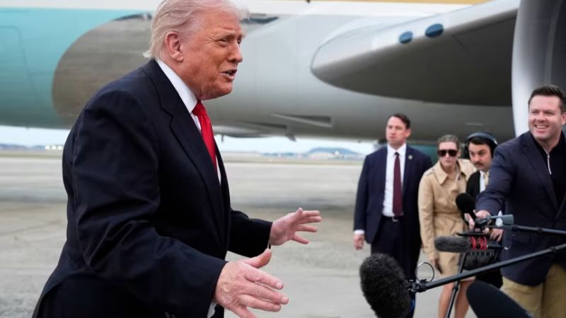 ¿Cómo es la propuesta de Trump de dar cheques de US$ 2.000 y quiénes los recibirían? Esto sabemos