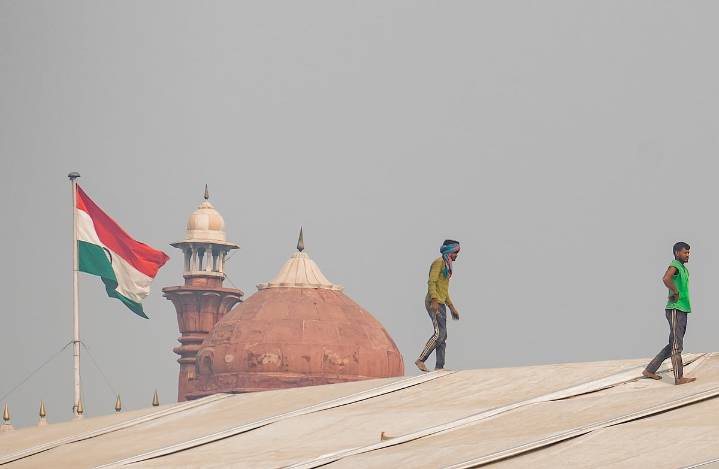 Delhi Blast: Suicide Attack Or Panic? Police Investigates Motive Behind Red Fort Explosion