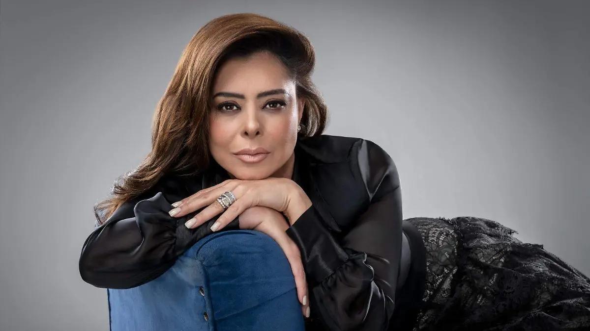 Yadhira Carrillo se entrega a la actuación