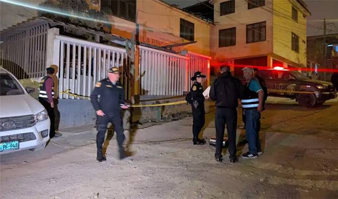 Pasajero muere durante balacera dentro de una combi en SJM: el objetivo del sicario era el chofer