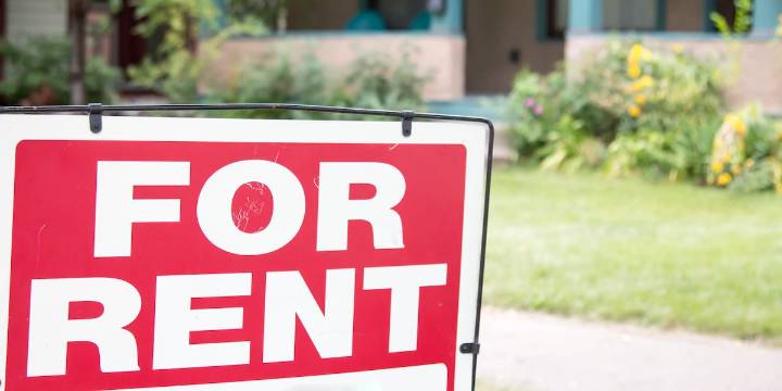 Nogales family loses $1,100 in rental scam, police warn of red flags