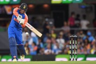 Ind vs Aus 5th T20I: Bad weather halts play after Abhishek, Gill give India flying start