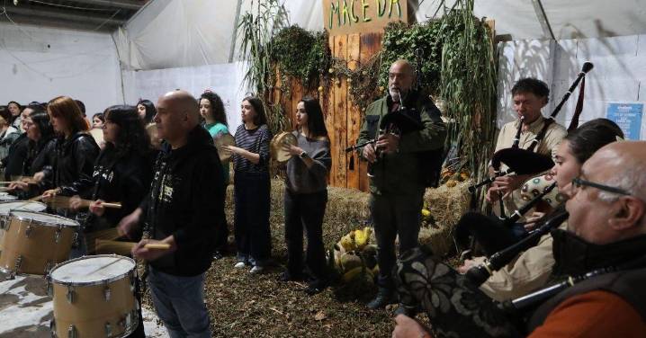 Galería | Ourense acende o lume para os magostos