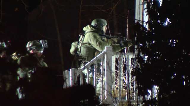 3 arrested, guns and drugs found following armed robbery