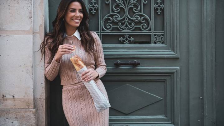 Eva Longoria, NFL Films and Roku Team Up for 'NFL Hometown Eats'