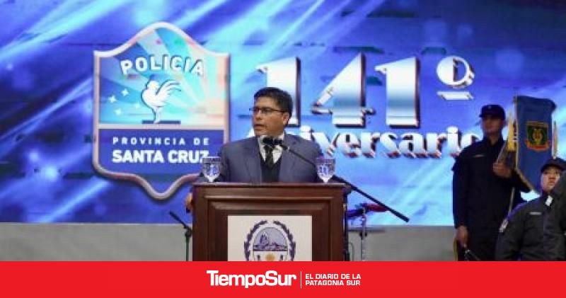 Institución Vidal encabezó el 141° aniversario de la Policía de la Policía de la Provincia de Santa Cruz