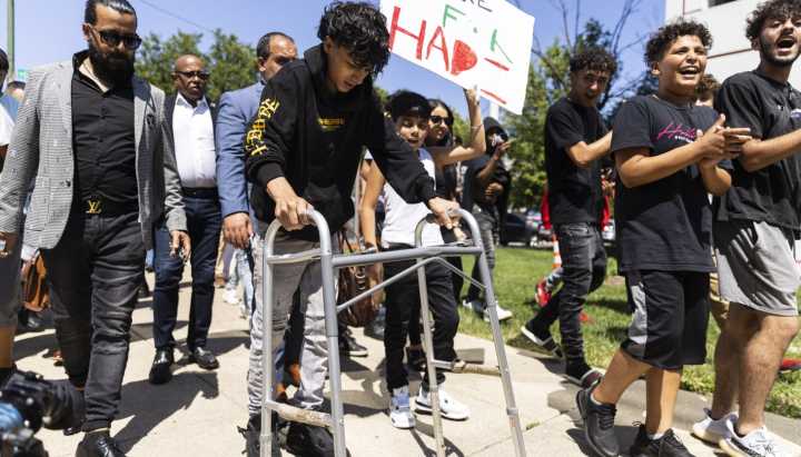 Village of Oak Lawn to pay $825K in settlement with man punched by cop