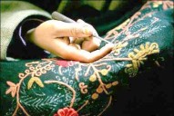35 Kashmiri Artisans to Showcase Handicrafts at IITF 2025