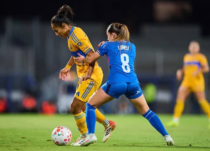 Amazonas y Cruz Azul empatan en ida de semis