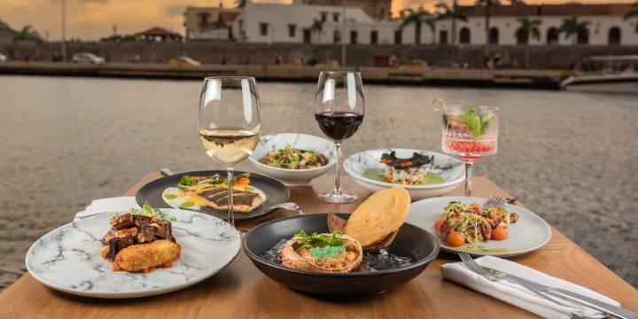 Estadounidense fue expulsado de Cartagena, comía en restaurantes y luego se iba sin pagar afirmando no hablar español