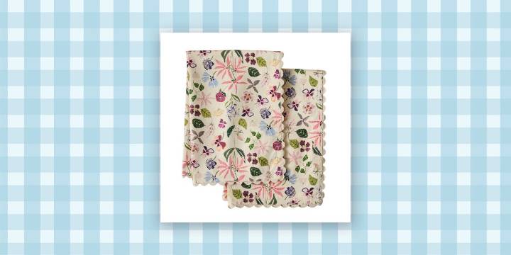 30 Trendy and Unique Stocking Stuffers for Her in 2025