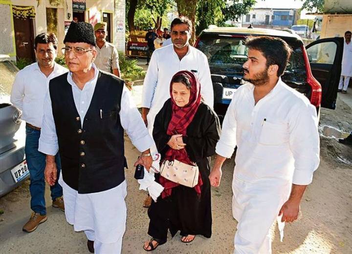 Samajwadi Party leader Azam Khan, son get 7-year jail term in dual PAN cards case