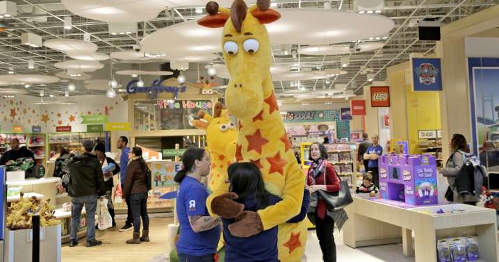 Toys 'R' Us officially opened at Arundel Mills on Wednesday