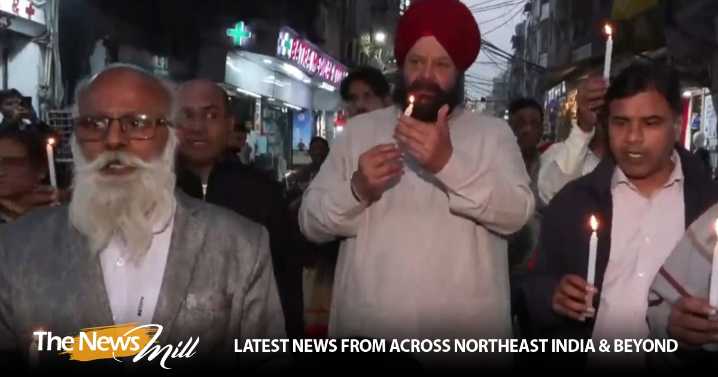 Delhi, J-K hold candlelight march in solidarity with car blast victims
