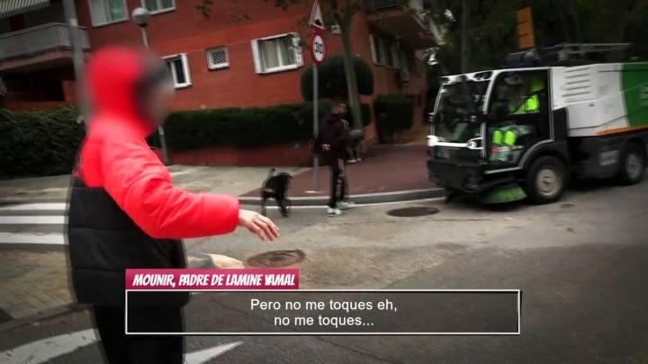 El padre de Lamine Yamal vuelve a formar un escándalo y se lanza contra la prensa rosa: "No me toques"