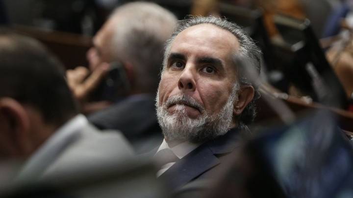 Estas son todas las investigaciones que tiene Benedetti en la Corte: ¿por qué allanaron su casa?