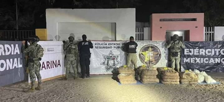 En Michoacán, Guardia Nacional y Ejército Mexicano incautan drogas sintéticas y armas