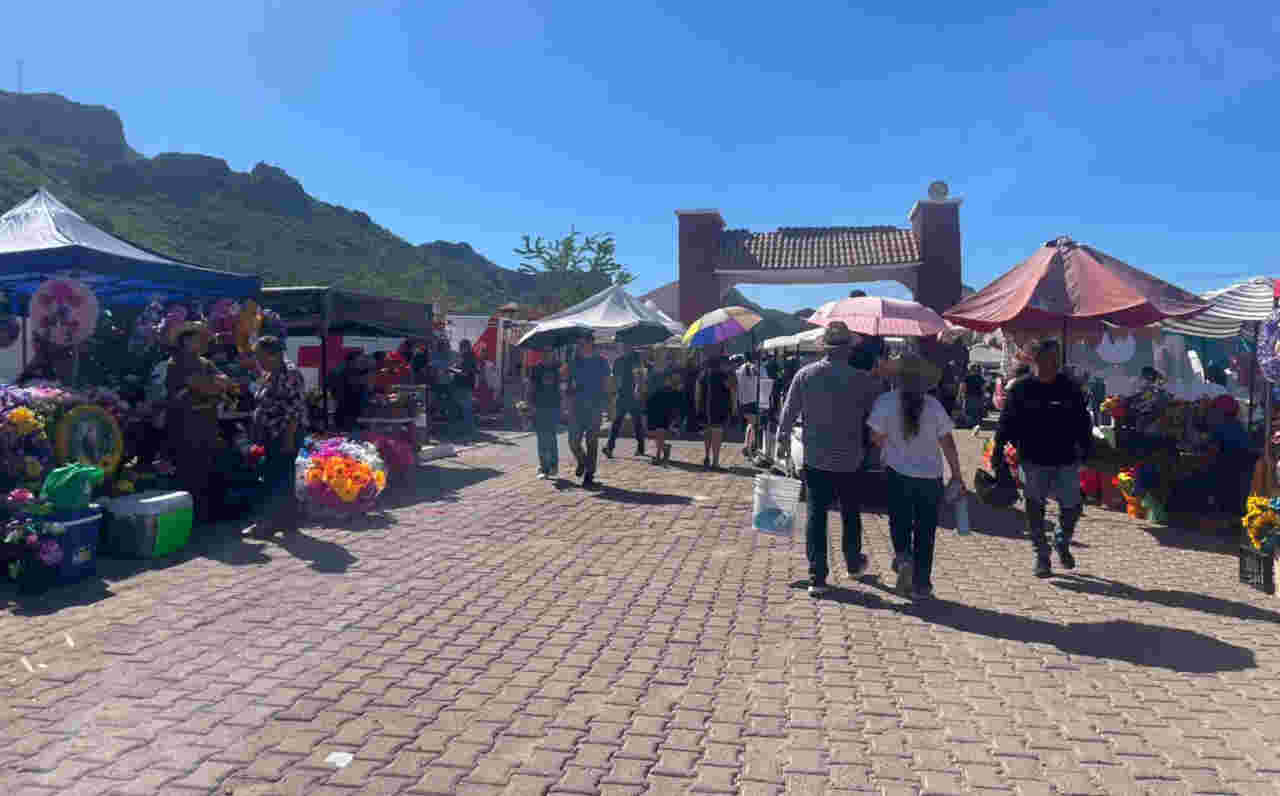 Mantiene Ayuntamiento de Guaymas operativo de vigilancia en panteones