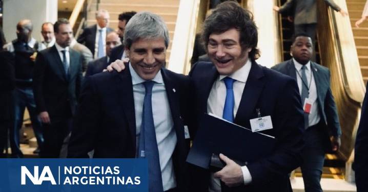 Javier Milei desmintió que se vaya a dar de baja al monotributo