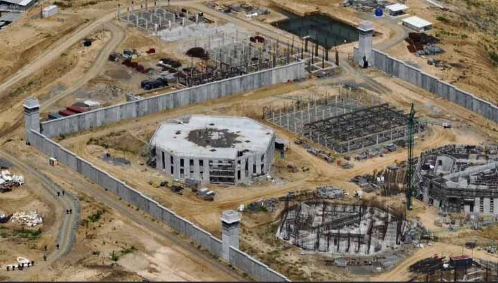 Afirman que Noboa replica en Ecuador modelo de cárcel de Bukele