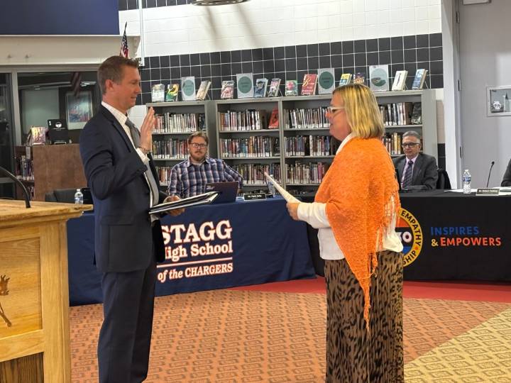 District 230 welcomes new board member Tim Danlow