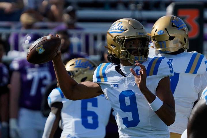 Tim Skipper Announces New Opportunity for Locker Room as Multiple Injuries Rock Nico Iamaleava & UCLA Interim head coach Tim Skipper talks about new opportunities in the locker room following multiple