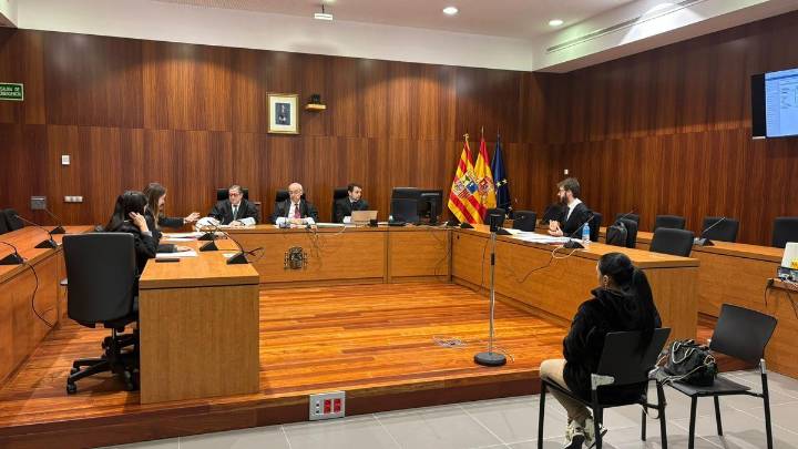 La 'madame' del club 'Las Brujas' niega la trata de blancas en Mainar: "Yo no propuse nada"