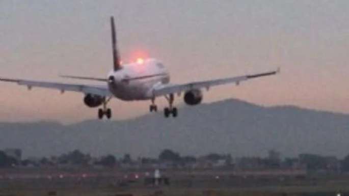 EU advierte posible cierre total de su espacio aéreo si el paro gubernamental pone en riesgo la seguridad