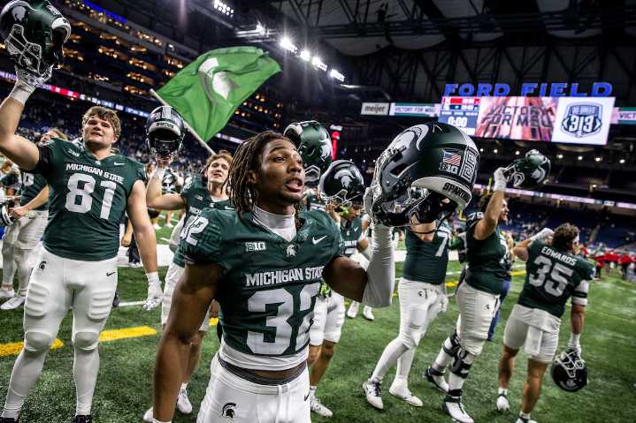 Michigan State finally finds Big Ten win: See photos from Ford Field