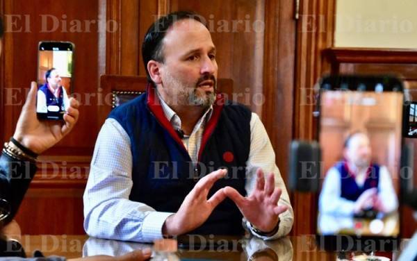 Destaca De la Peña perfil de Héctor Acosta como auditor