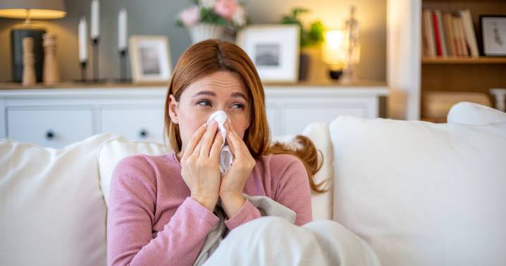 'I’m a paramedic and you can stop cold and flu this winter with my 3 tips'