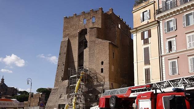Worker trapped for 11 hours after collapse of medieval tower in central Rome
