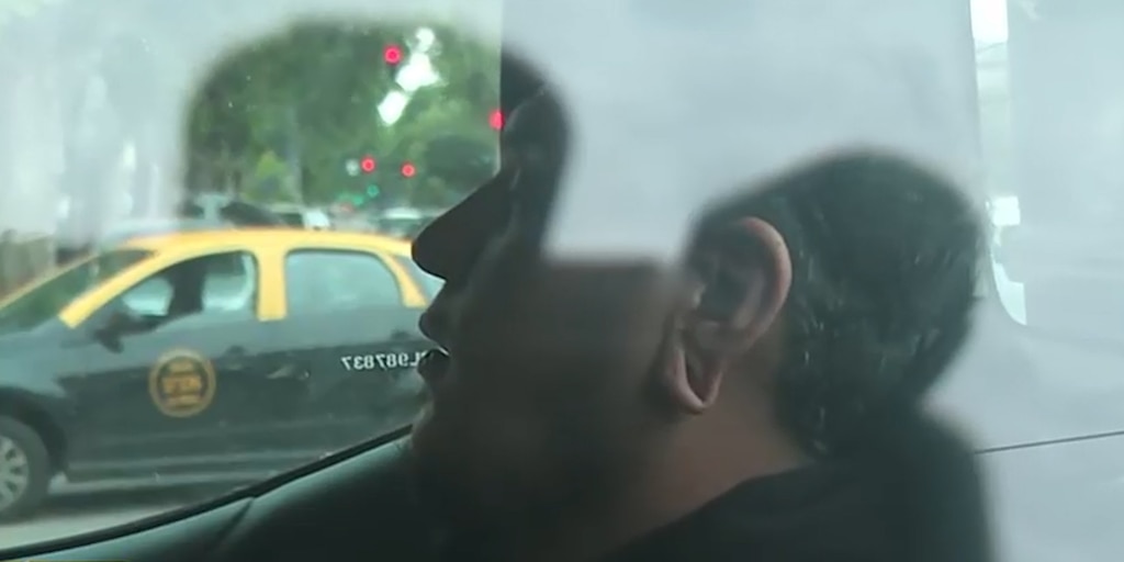 Triple choque en Mataderos: demoraron a uno de los conductores y se quedó dormido en el patrullero