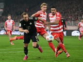 Kane saves Bayern but record streak ends at Union