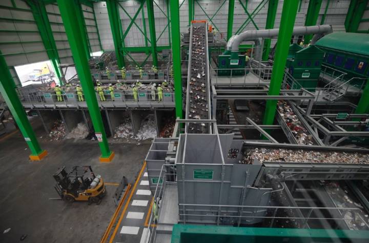 Diputados buscan que empresas se responsabilicen de contaminación causada por sus productos