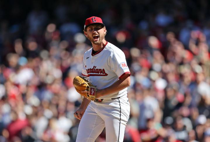 Who is the Guardians’ ace — Tanner Bibee or Gavin Williams? Hey, Hoynsie!