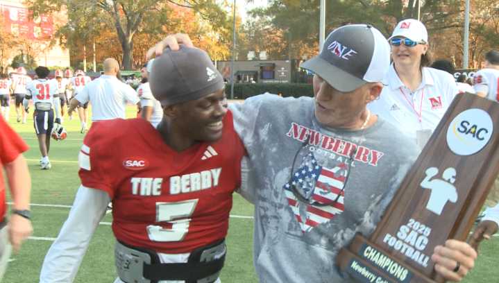 Wolves pull out thriller to win third SAC Title in five seasons