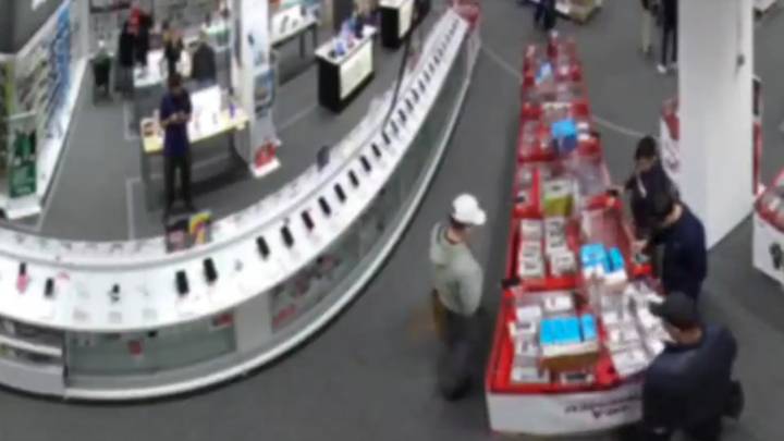 Detienen a seis ladrones que robaban móviles con bolsas de Faraday en Zaragoza