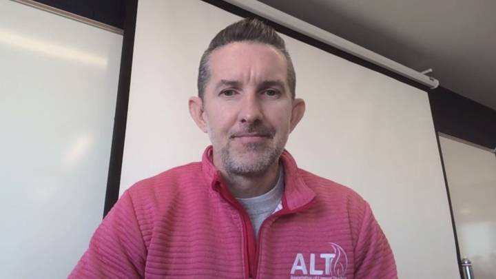 Lemont teacher uses 'green adventures' to teach students