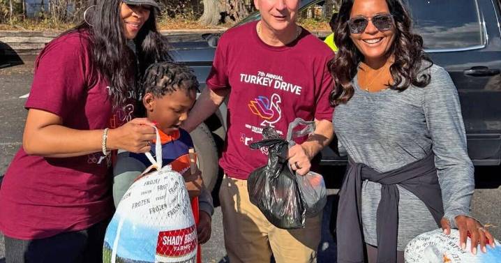 Rex church hosts annual turkey giveaway