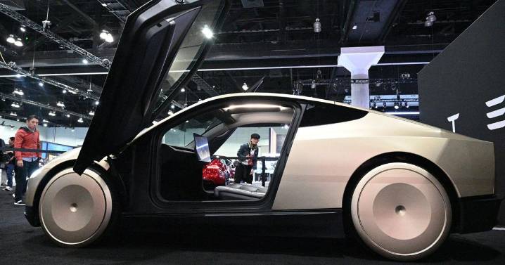 The vote that could make Elon Musk the first trillionaire