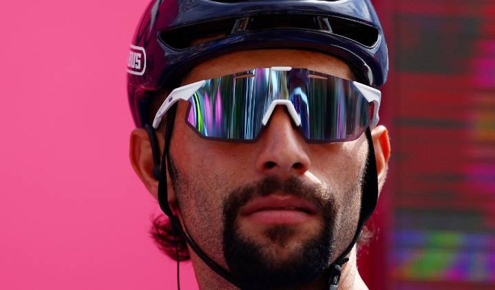 Fernando Gaviria sale de Movistar y tendría acuerdo con otro equipo