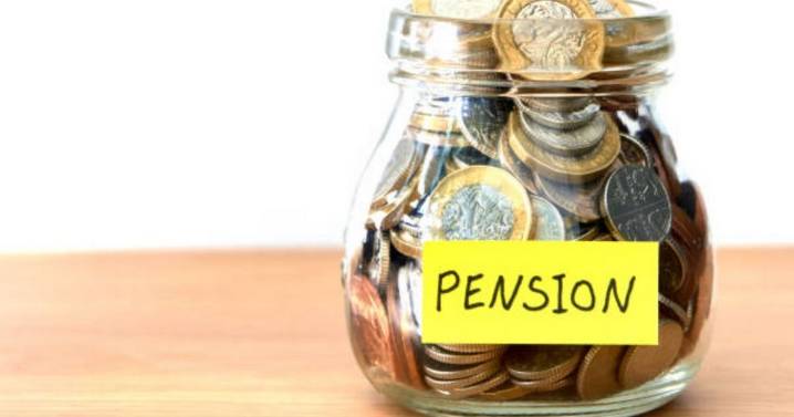 People with pensions told to weigh up three options before end of November