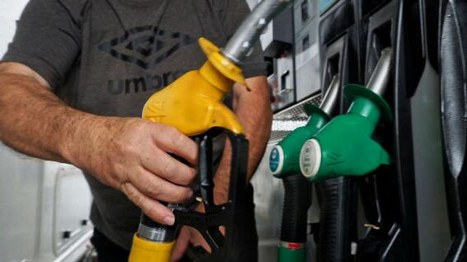 Subsidio al diésel no va más para vehículos particulares, diplomáticos y oficiales