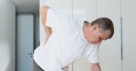 'Never ignore' this type of back pain as surgeon issues cancer warning
