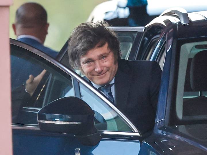 Casa Rosada. Milei encabeza la primera reunión con su nuevo gabinete: Adorni por Francos y Santilli por Catalán