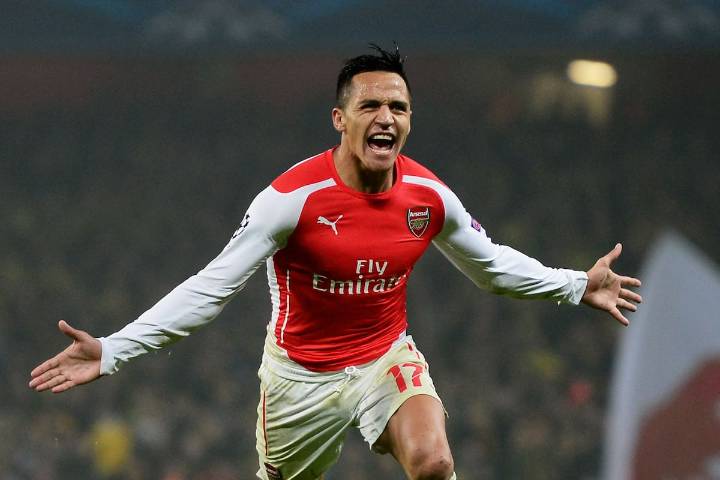 Histórica voz de ADN es elegido por la Premier League para narrar video sobre Alexis Sánchez