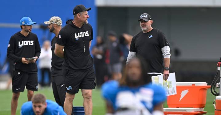 The Detroit Lions are lost without an offensive line to match their identity